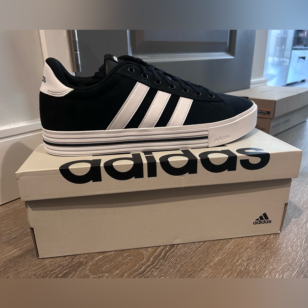 Adidas Daily 4.0